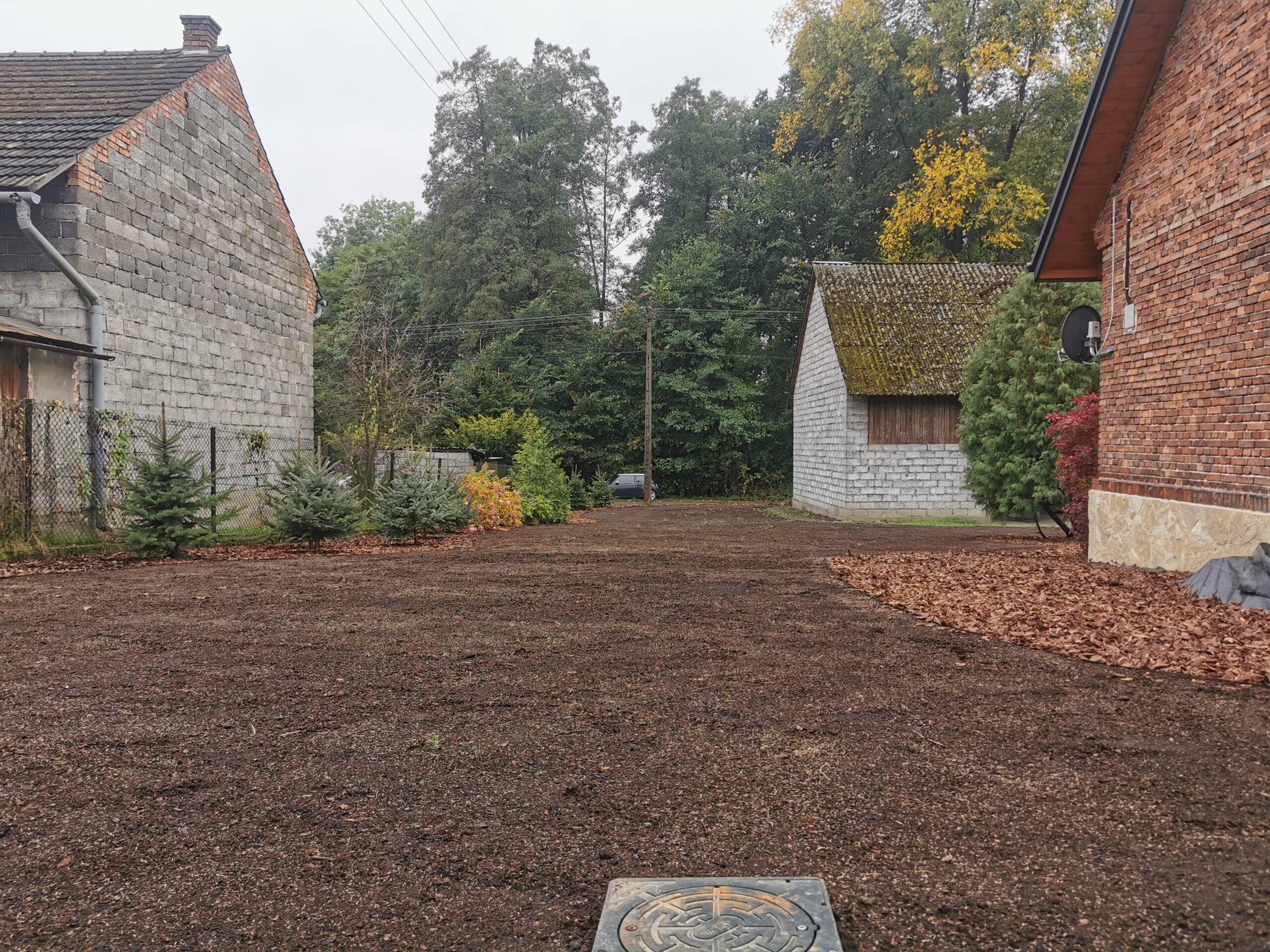 Realizacja ogrodu prywatnego w miejscowości Cholerzyn